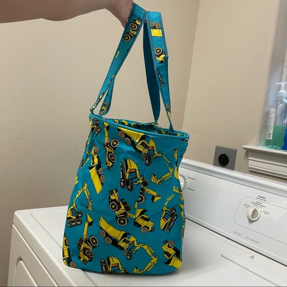 🏷️TRACTOR PRINT BEACH TOTE BAG - Picture 5 of 15